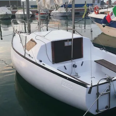 Botel Asd Vela Camping Cavallino-Treporti
