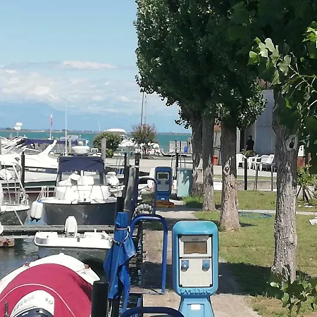 Asd Vela Camping Botel